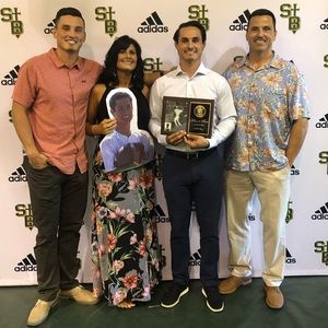 Meet your Posher, Gina